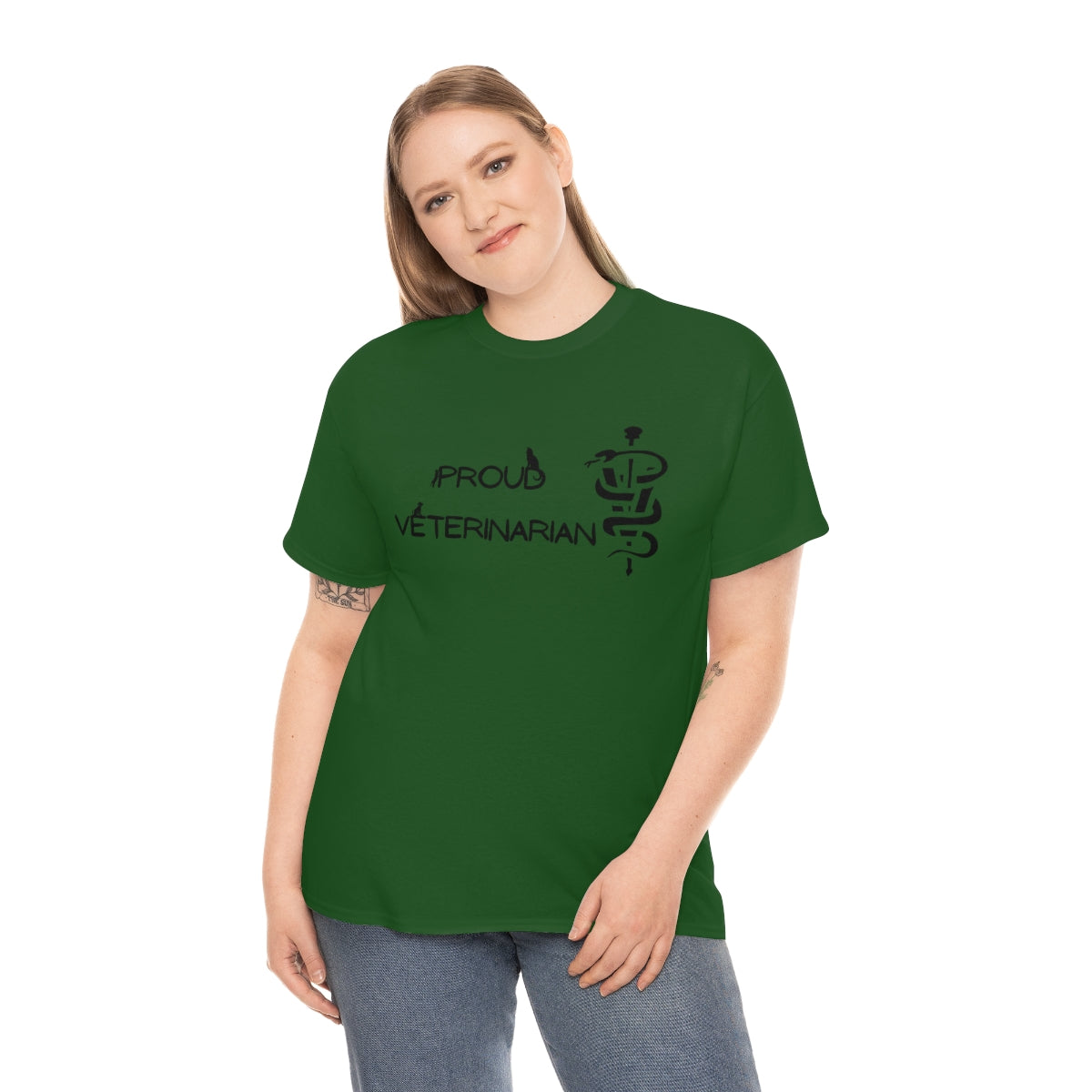 "Proud veterinarian" Tee