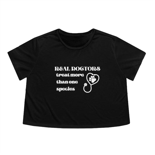 "Real doctors treat more than one species" Cropped Tee