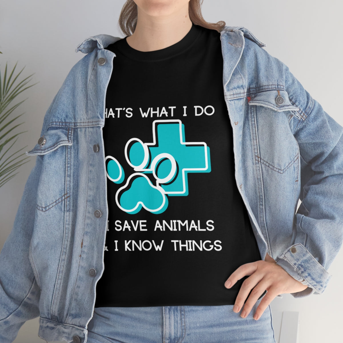 "That's what I do, I save animals & I know things" Tee