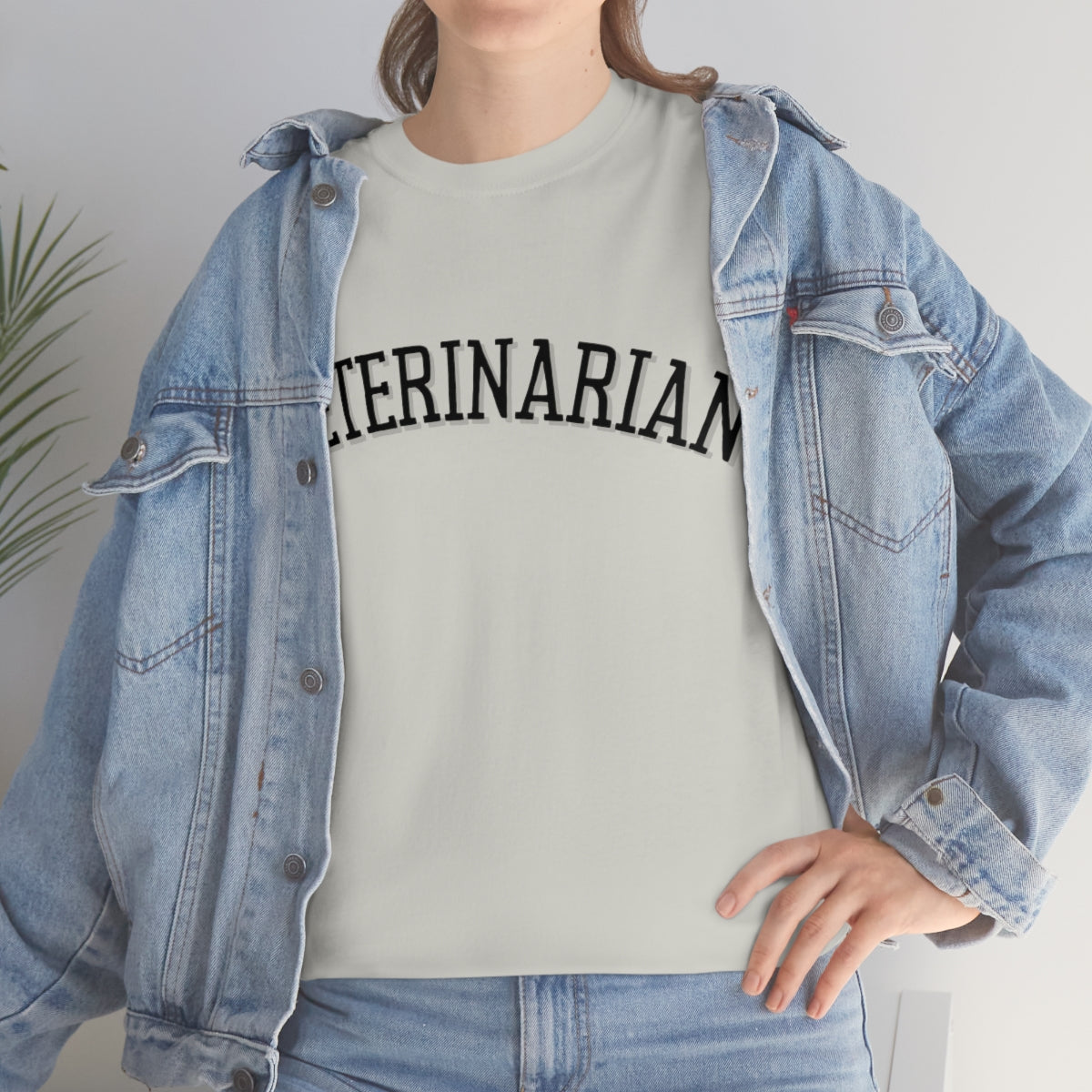 "Veterinarian", Tee