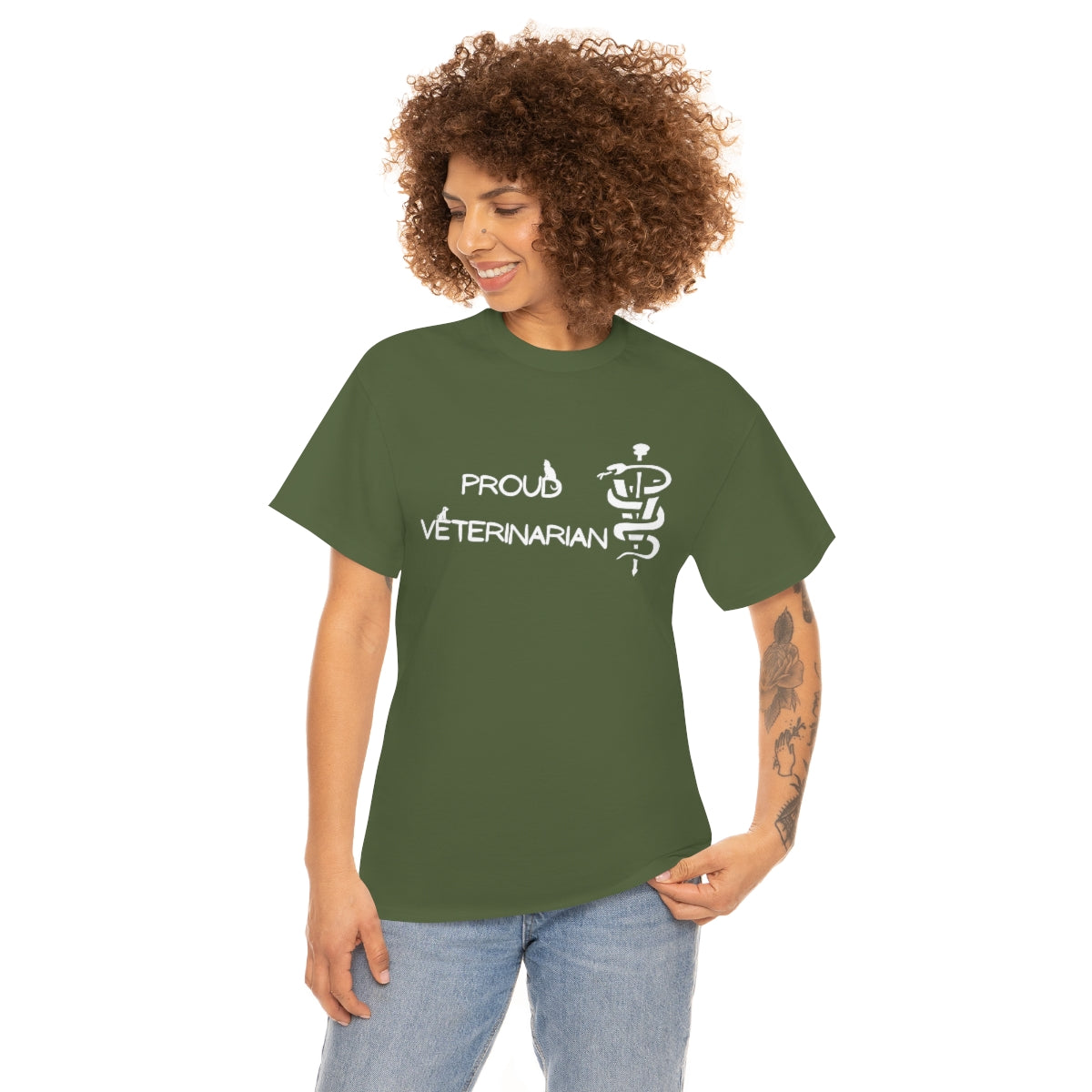 "Proud veterinarian" Tee