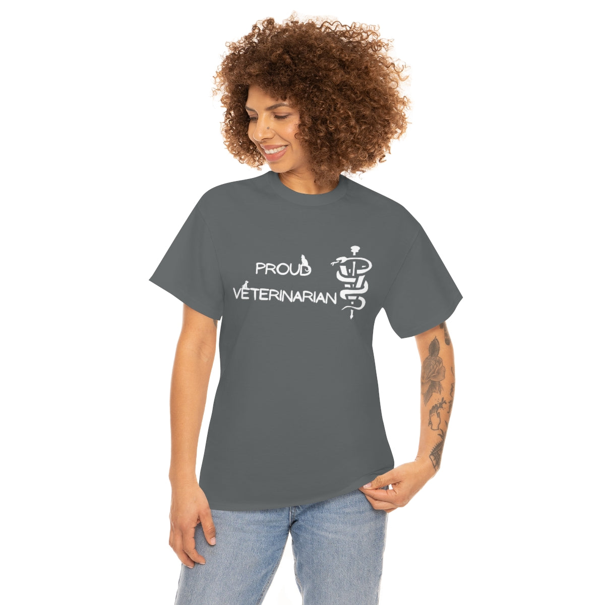 "Proud veterinarian" Tee